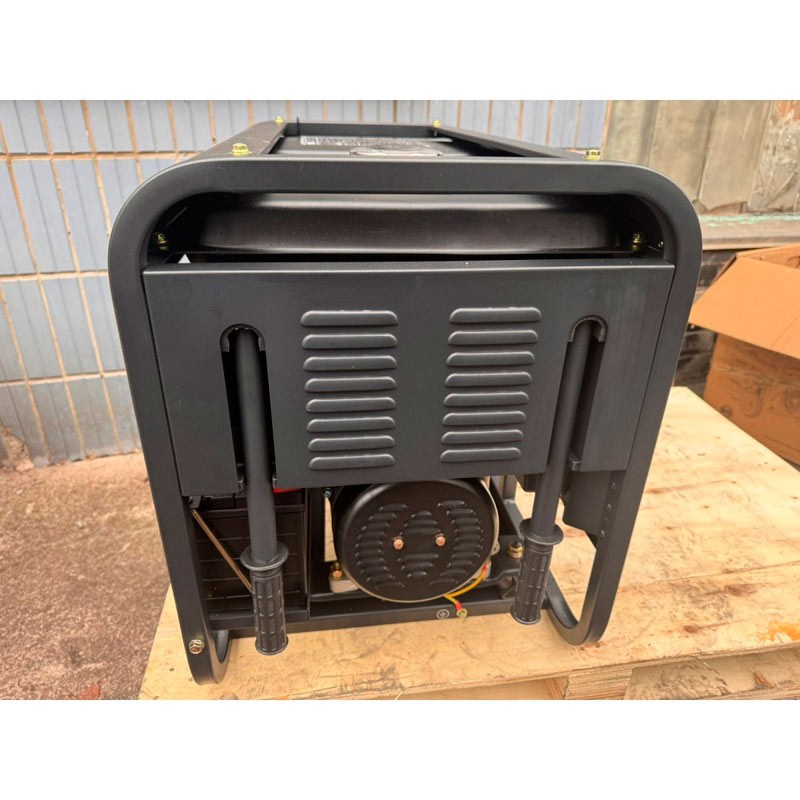 Генератор дизельний Hyundai DHY 8500LEK |6/6,5 кВт (Корея)  фото 3